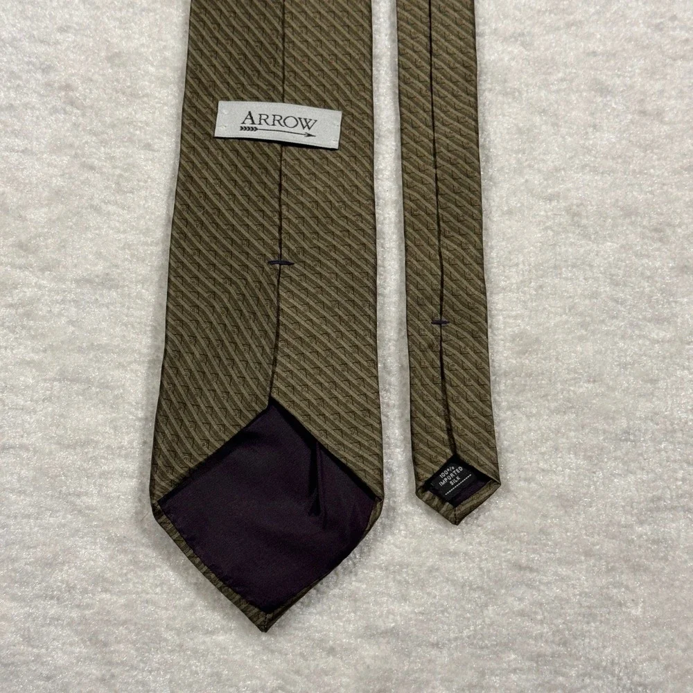 Arrow Men's Silk Tie Brown Tan‎ Geometric Pattern Classic Dress Necktie